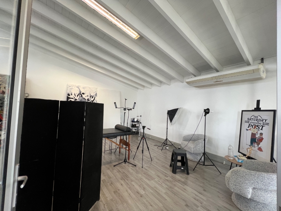 To Let Commercial Property for Rent in Table View Western Cape